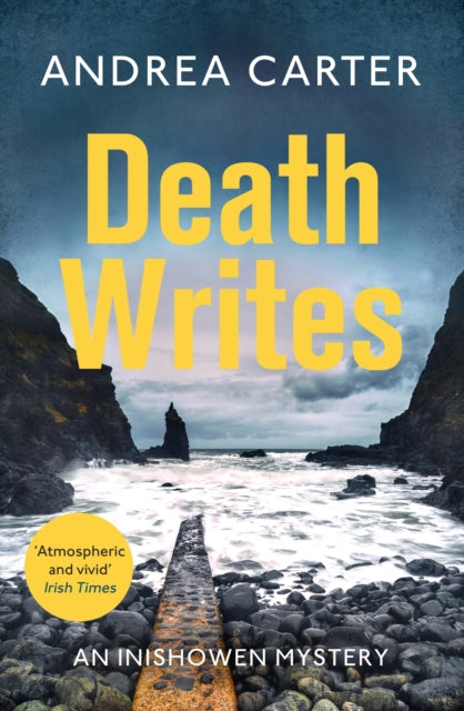 Death Writes by Andrea Carter - Paperback