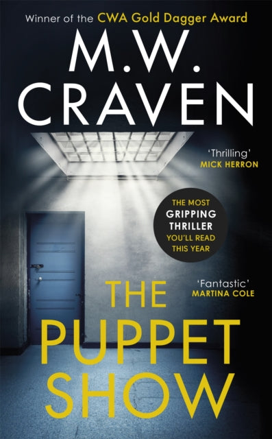 The Puppet Show by M W Craven - Paperback