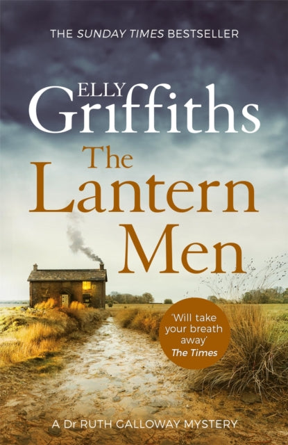 The Lantern Men by Elly Griffiths - Paperback